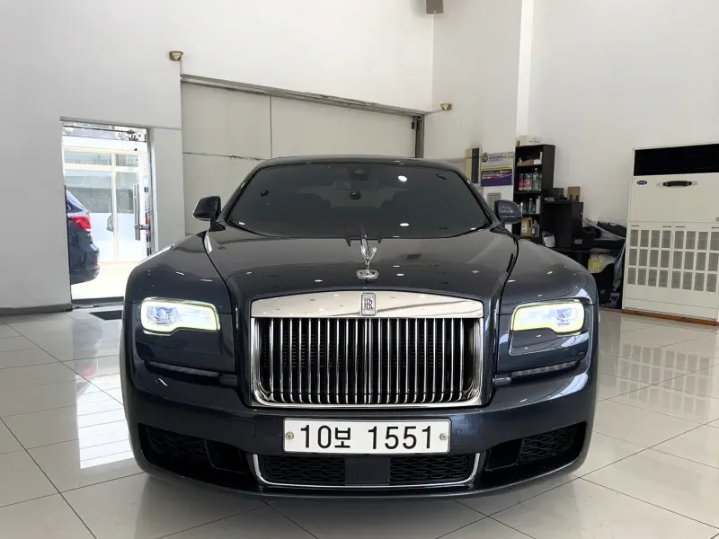 Rolls-Royce GHOST