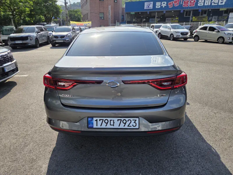 Renault Samsung SM6