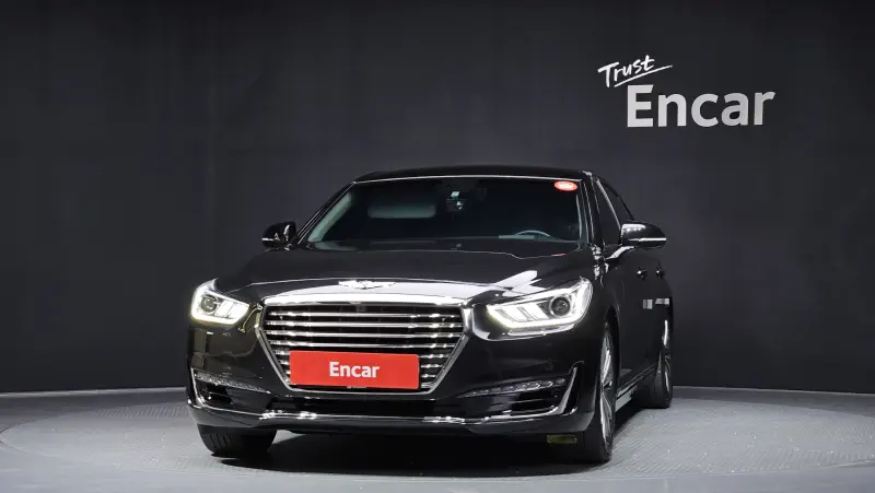 Genesis EQ900