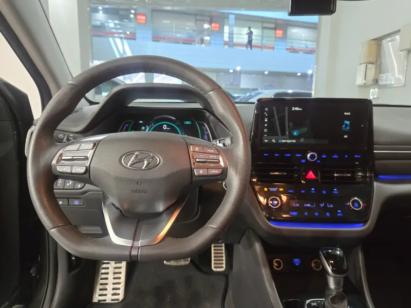 Hyundai Ioniq