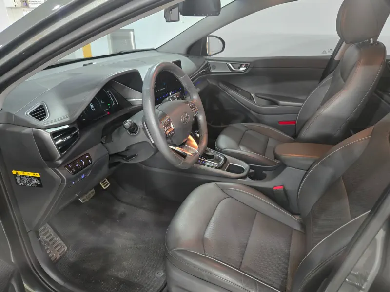 Hyundai Ioniq