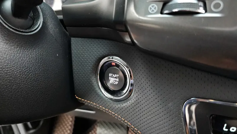 SsangYong Rexton Sports Khan