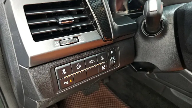 SsangYong Rexton Sports Khan