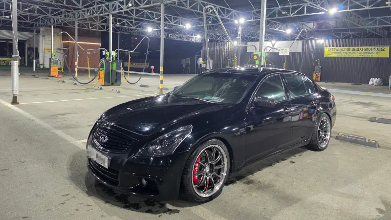 Infiniti G37