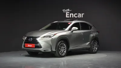 Lexus NX300h