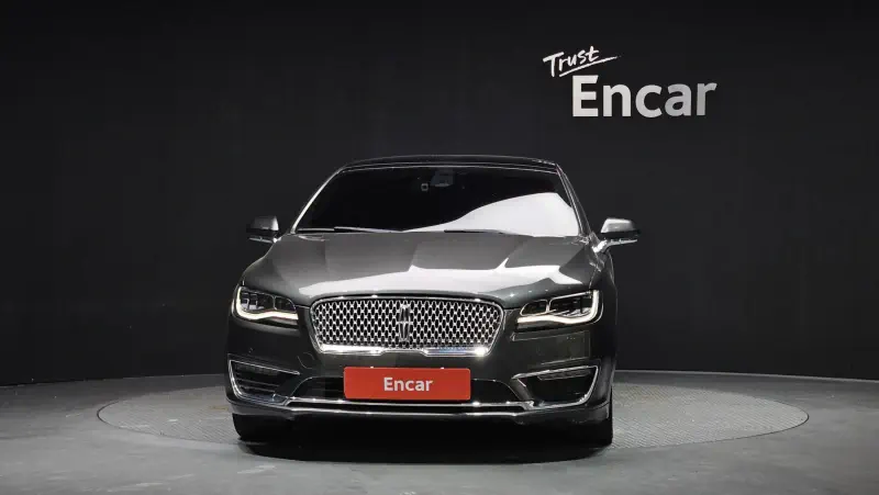 Lincoln Mkz