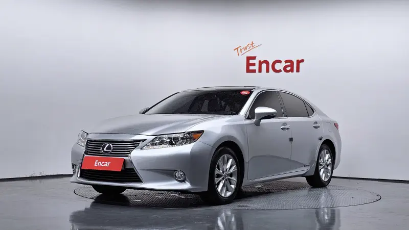 Lexus ES300h
