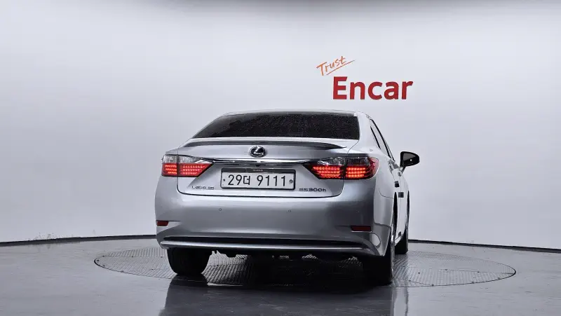 Lexus ES300h