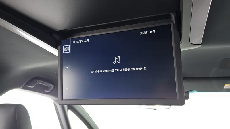 Lexus LM500h