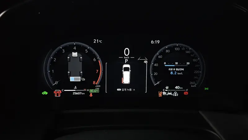 Lexus LM500h