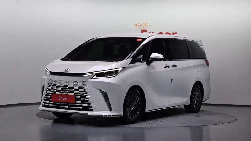 Lexus LM500h