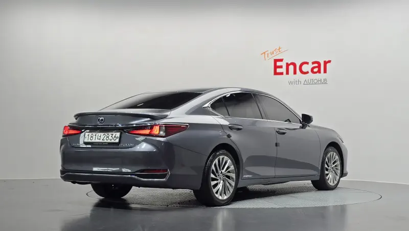Lexus ES300h