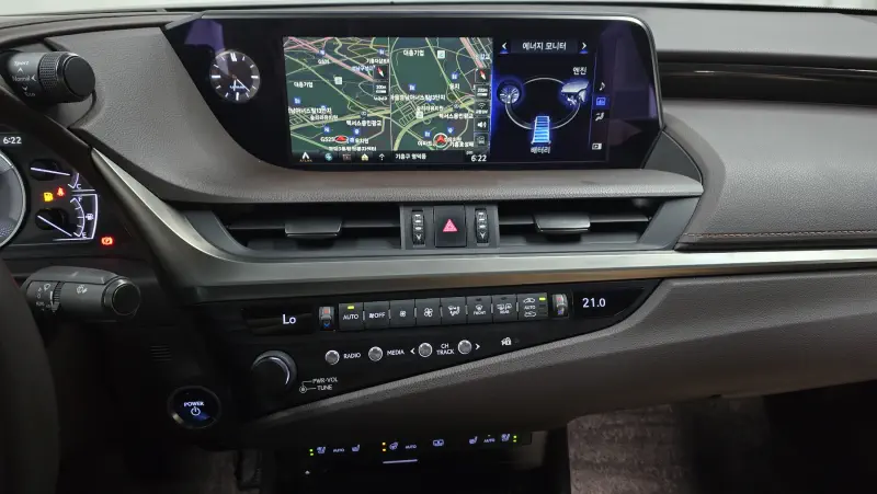 Lexus ES300h