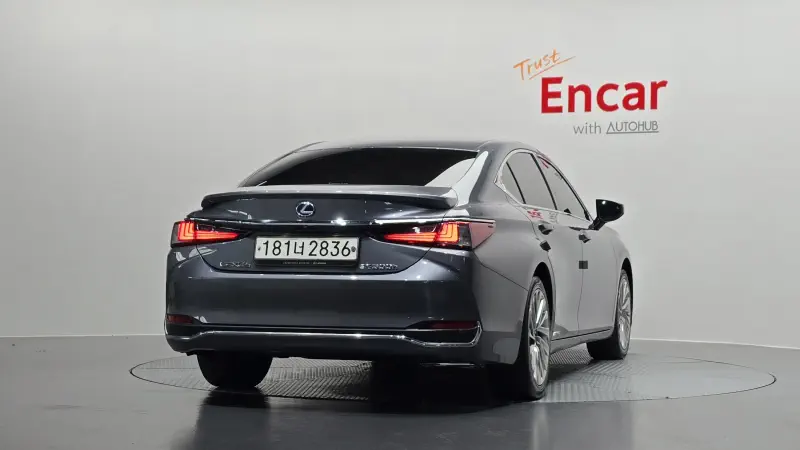 Lexus ES300h