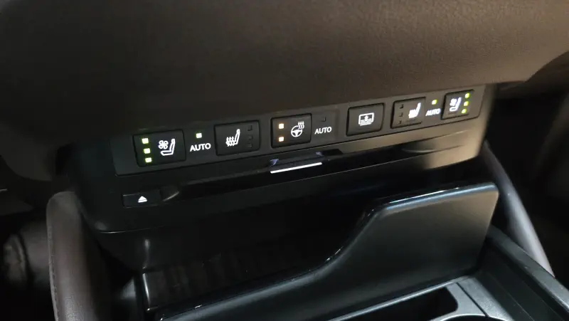 Lexus ES300h