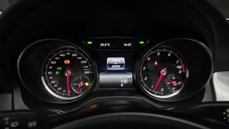 Mercedes-Benz GLA-Class