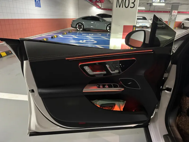 Mercedes-Benz EQE