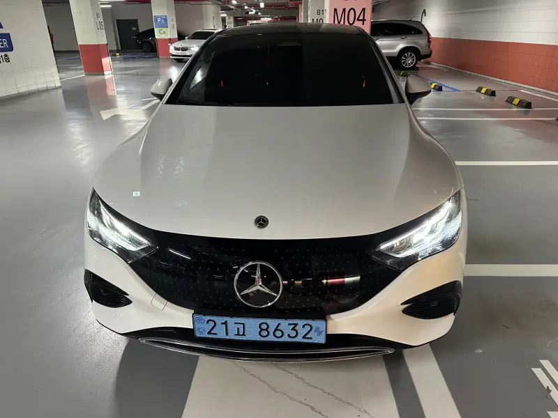 Mercedes-Benz EQE
