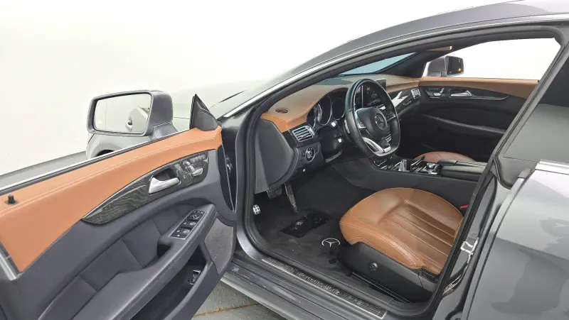 Mercedes-Benz CLS-Class