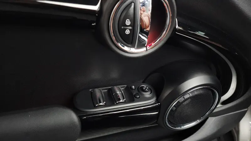 MINI Cabrio