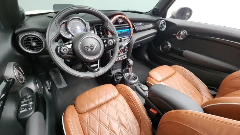 MINI Cabrio