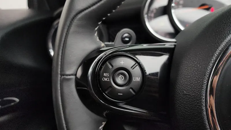 MINI Cabrio