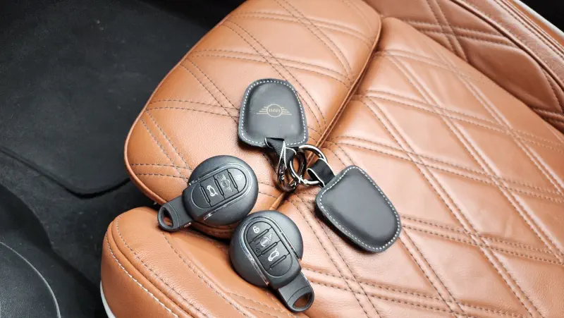 MINI Cabrio