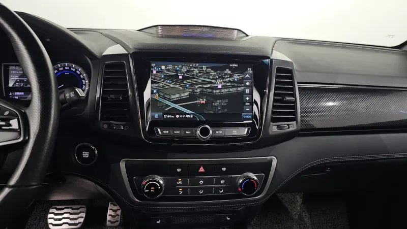 SsangYong Rexton Sports