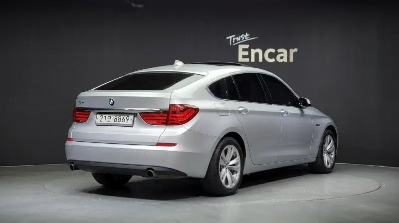 BMW 5-Series Gran Turismo