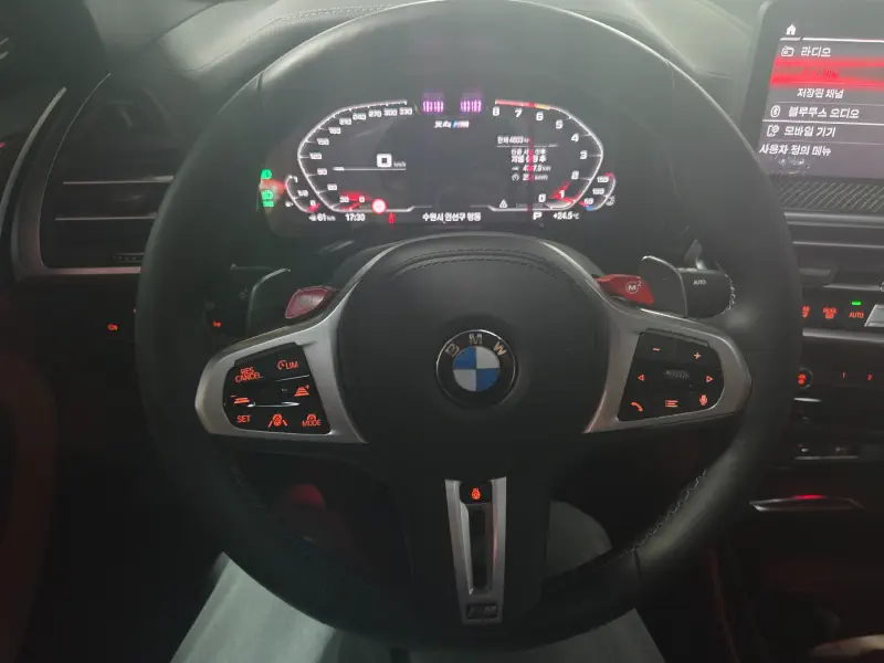 BMW X4M