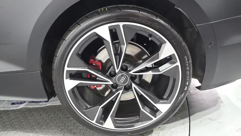 Audi S5