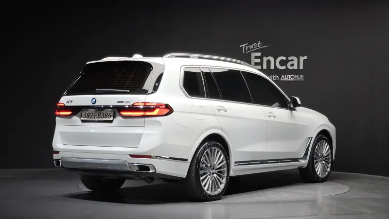 BMW X7