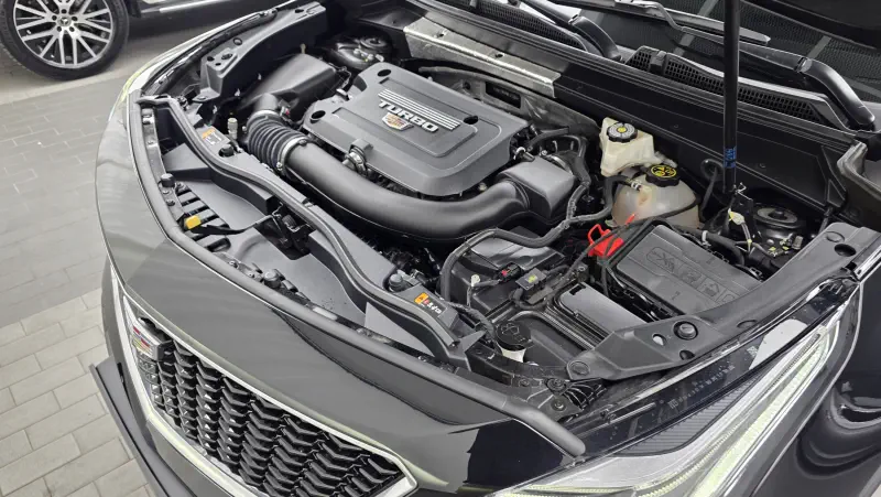 Cadillac XT4