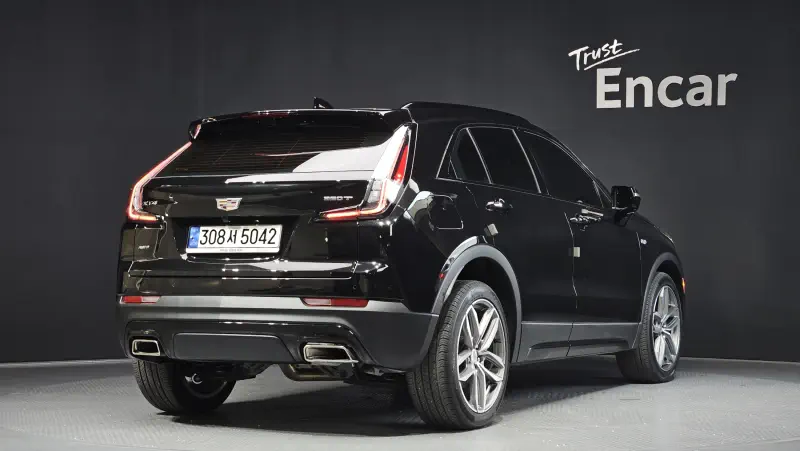 Cadillac XT4