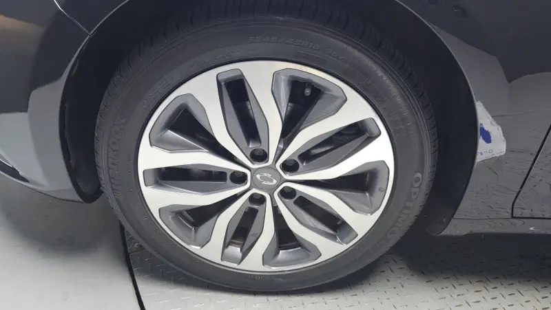 Renault Samsung SM6