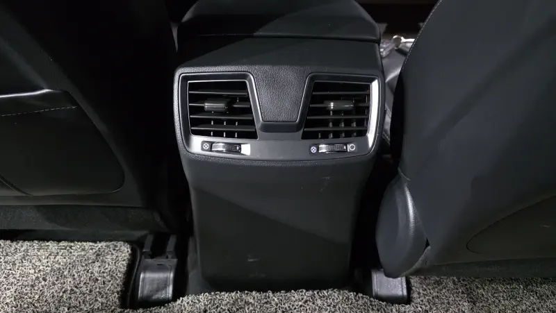 SsangYong Rexton Sports Khan