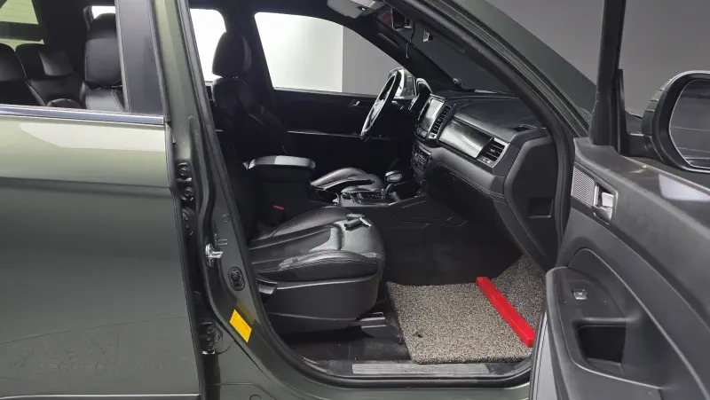 SsangYong Rexton Sports Khan