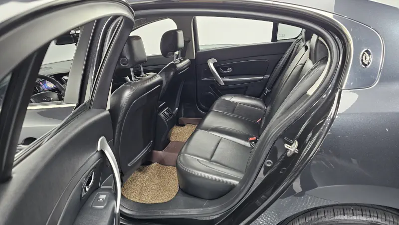 Renault Samsung SM5