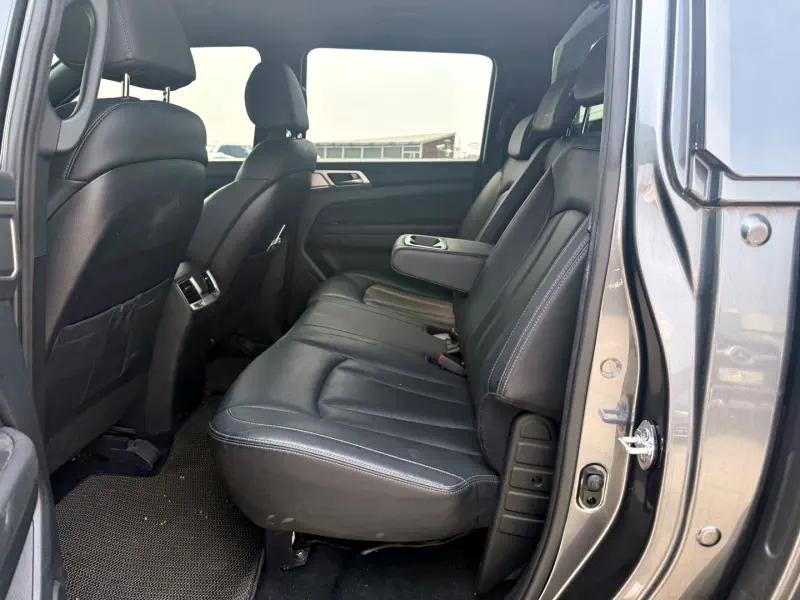 SsangYong Rexton Sports Khan