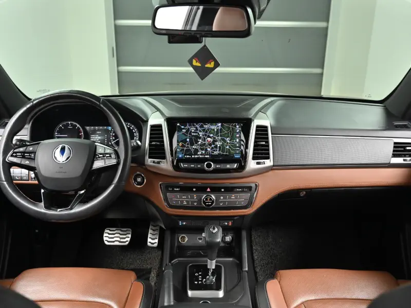 SsangYong Rexton Sports Khan
