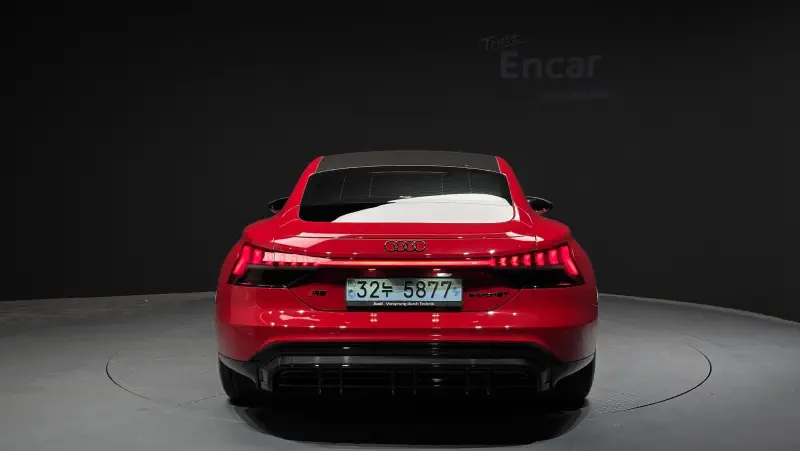 Audi RS e-tron GT