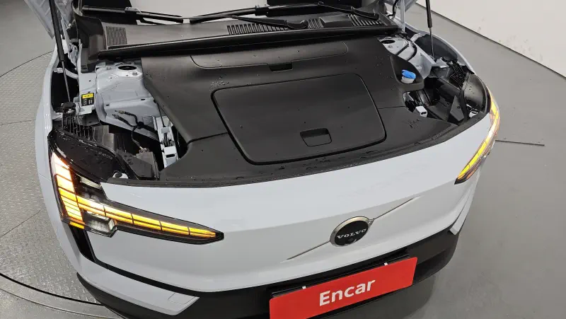 Volvo EX30
