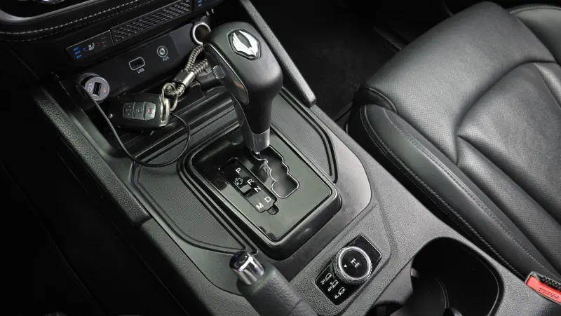 SsangYong Rexton Sports