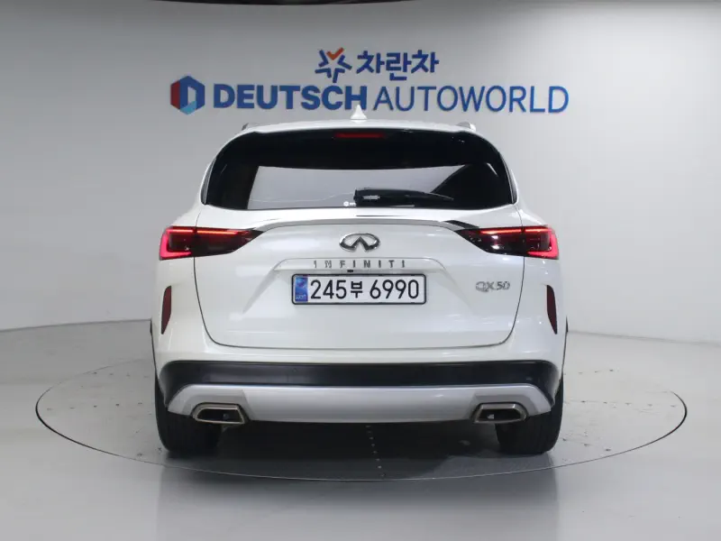 Infiniti QX50