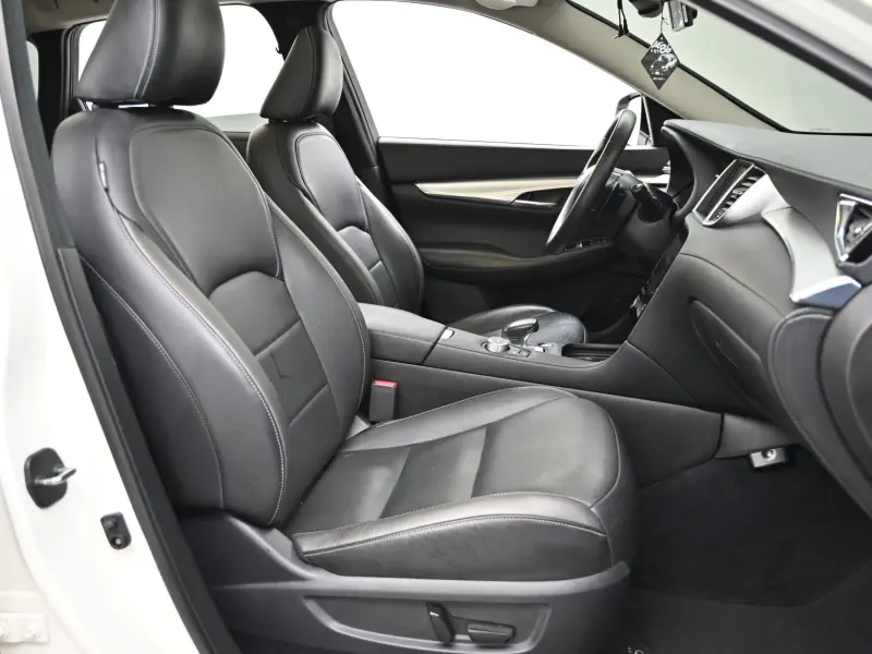 Infiniti QX50