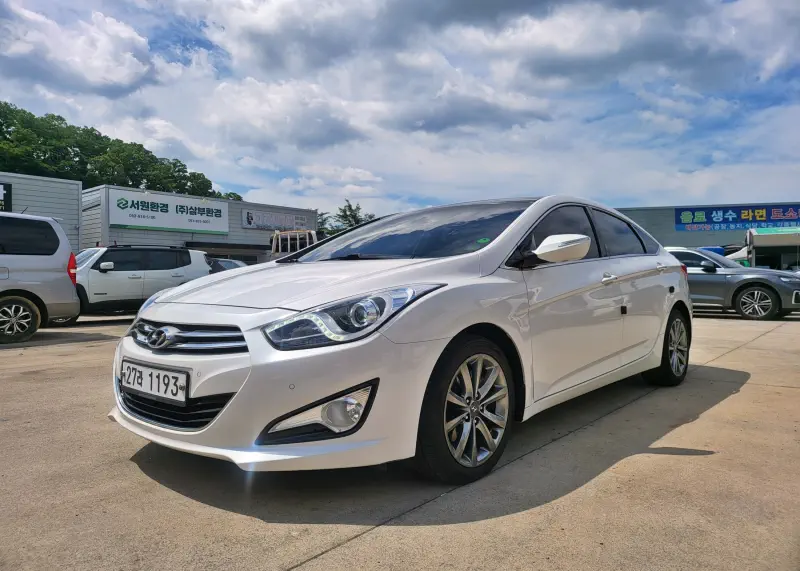 Hyundai I40