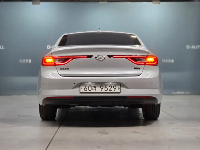 Renault Samsung SM6