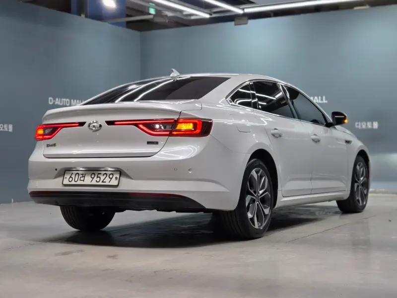 Renault Samsung SM6