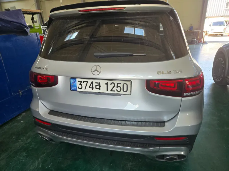 Mercedes-Benz GLB-Class