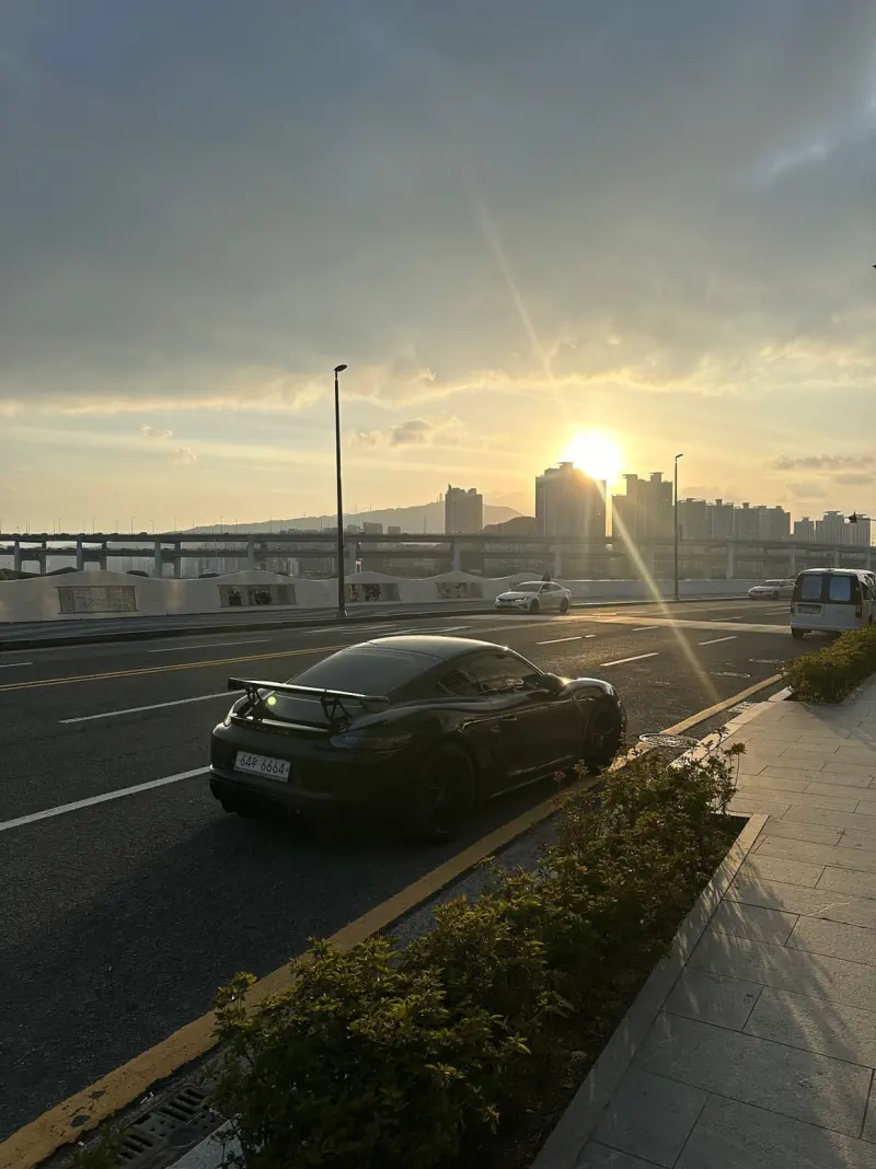 Porsche Cayman